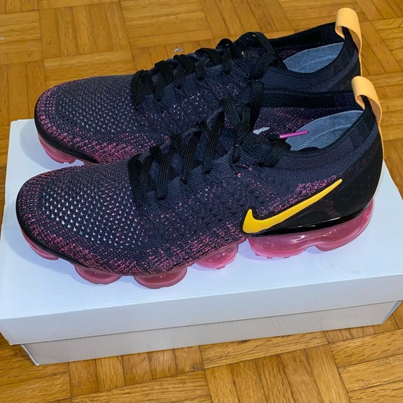 Women’s Nike air vapormax flyknit 2 - Picture 3 of 6